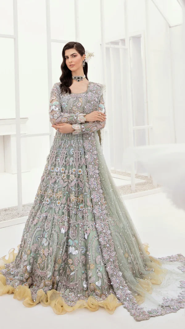 Elegant Pistachio Green dress