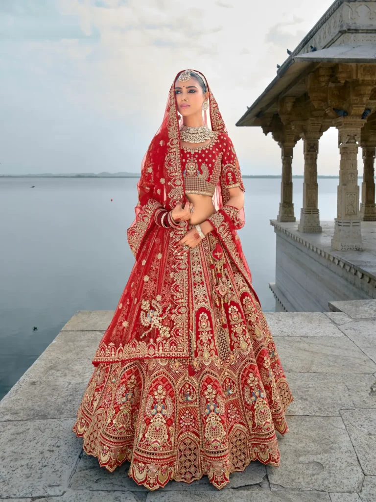 Handmade Pakistani Bridal Clothes for Big Day